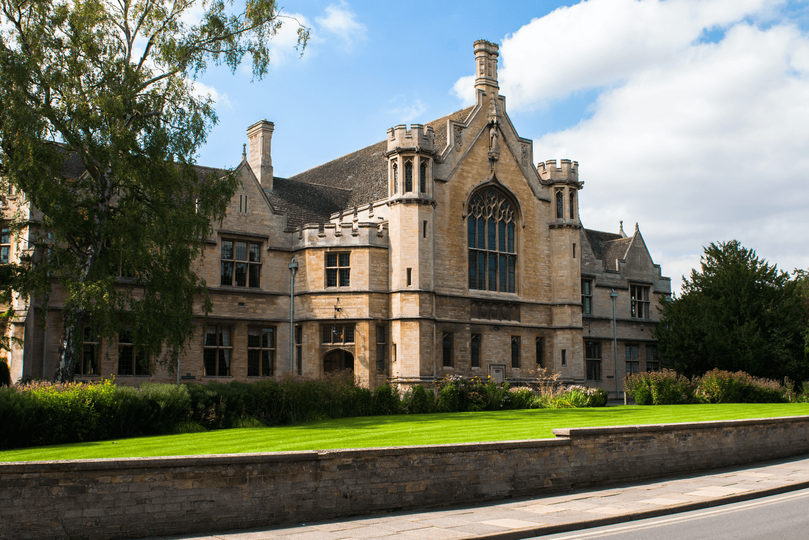 Oundle School