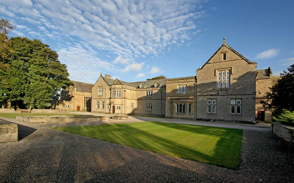 Sedbergh School is one of the best Boarding Schools in England for German students